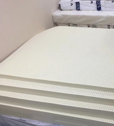 小课堂：如何判断乳胶的真假